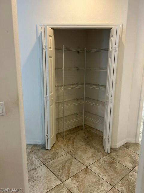 6156 Mandalay CIR 12