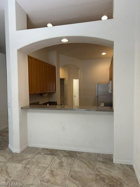 6156 Mandalay CIR 12