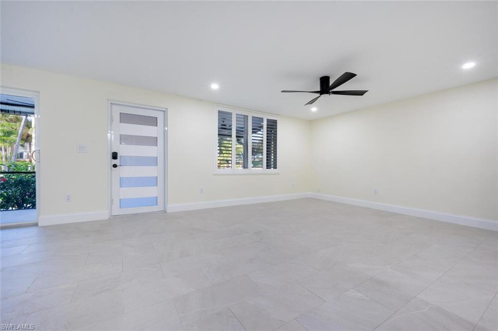 1537 Chesapeake AVE A-4