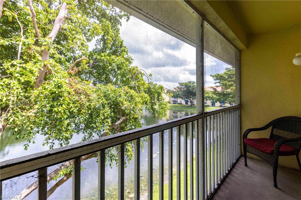 8274 Key Royal CIR 1036