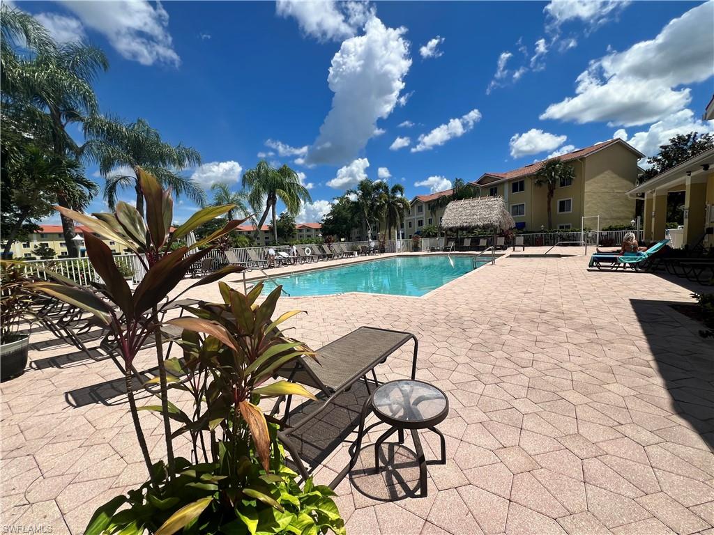 8274 Key Royal CIR 1036