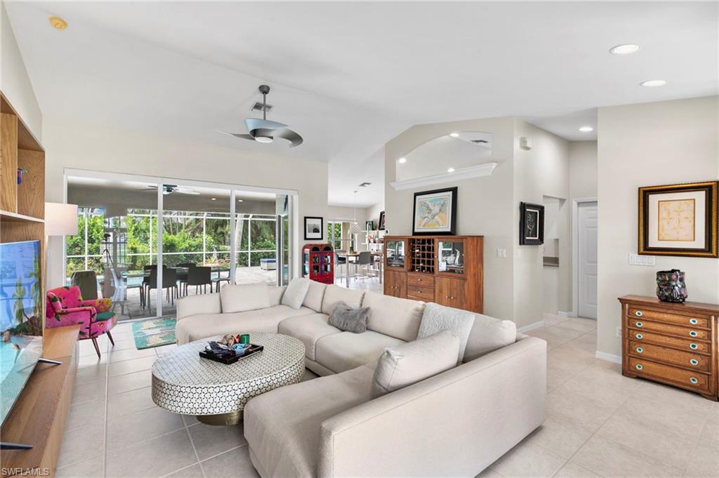 1489 Bermuda RD