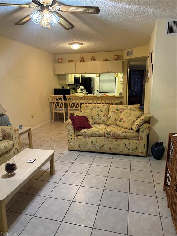 9285 Lake Park DR 101