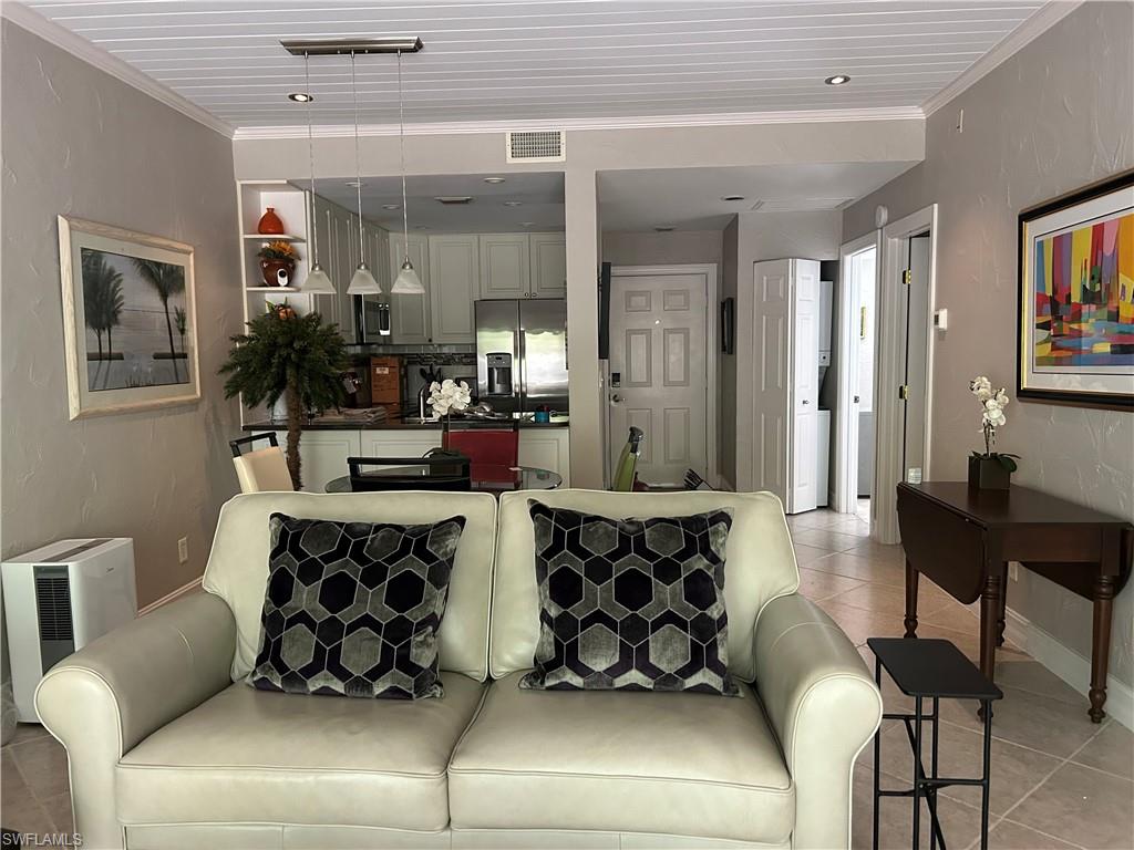 3321 Olympic DR 625