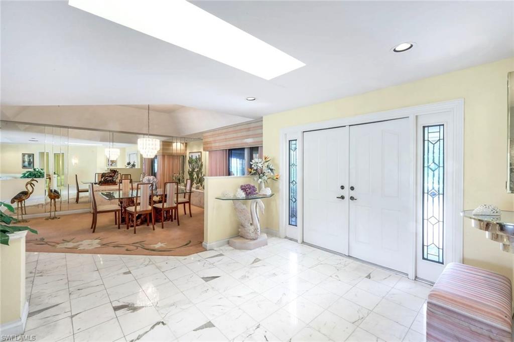 2227 Regal WAY