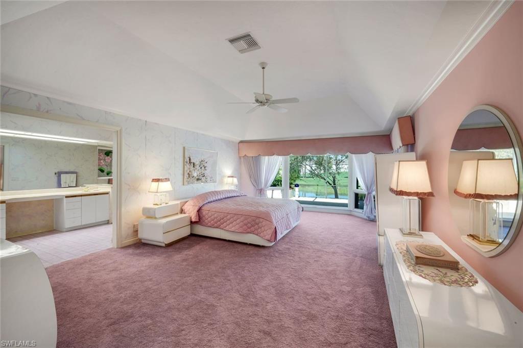 2227 Regal WAY