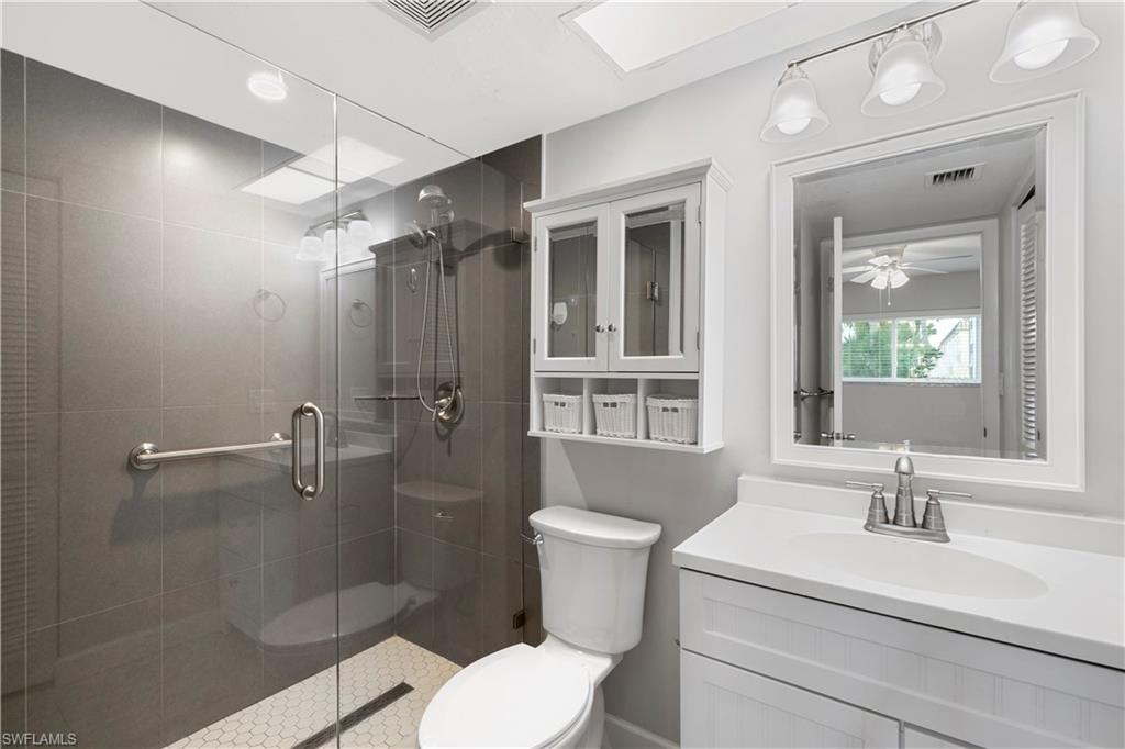 1008 Manatee RD G103