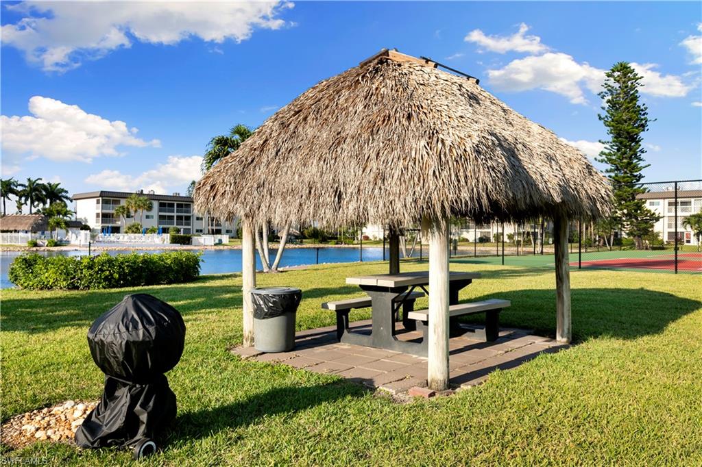 1008 Manatee RD G103