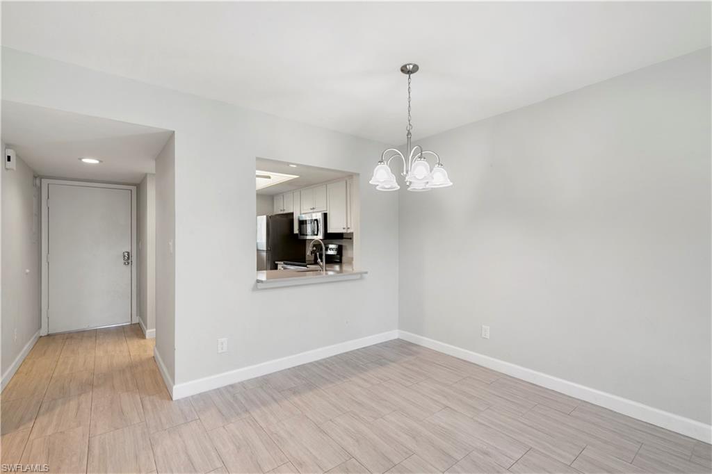 1008 Manatee RD G103
