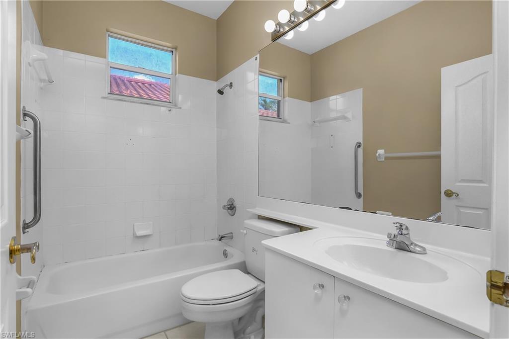 11082 LAKELAND CIR