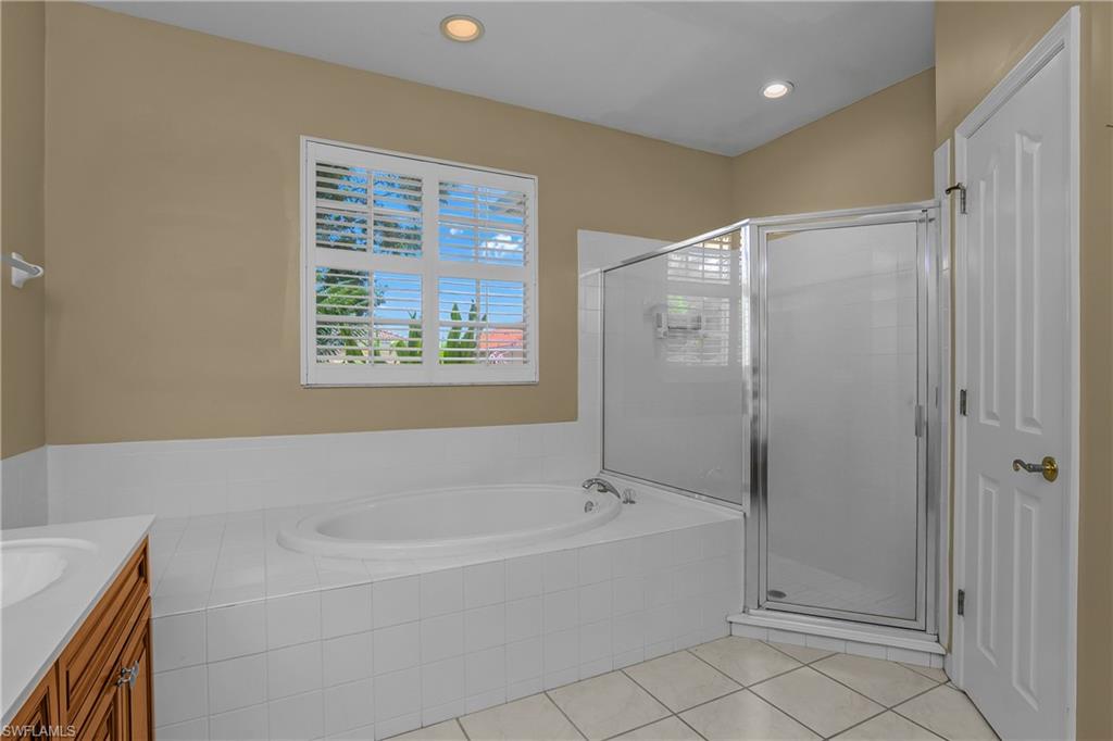 11082 LAKELAND CIR