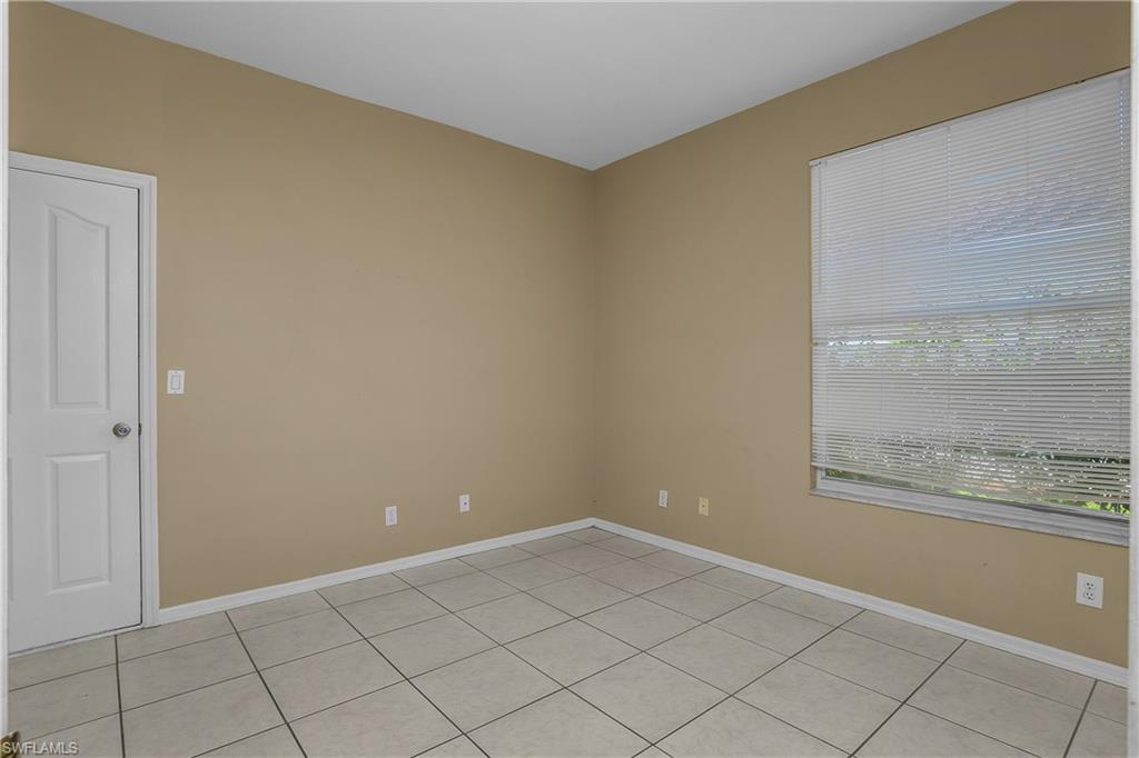11082 LAKELAND CIR
