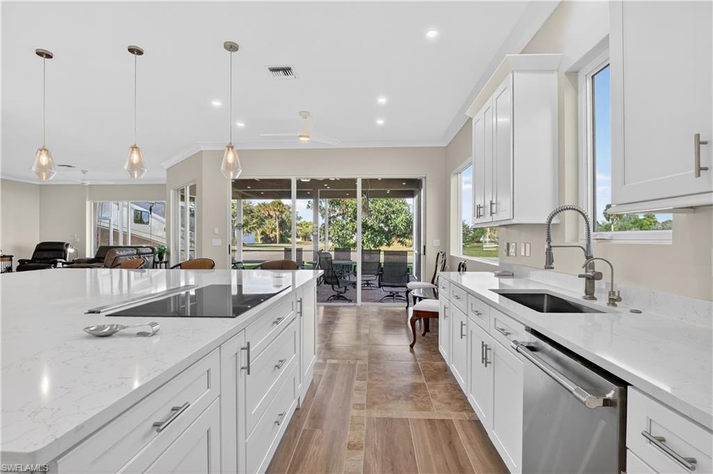 4060 SKYWAY DR 45