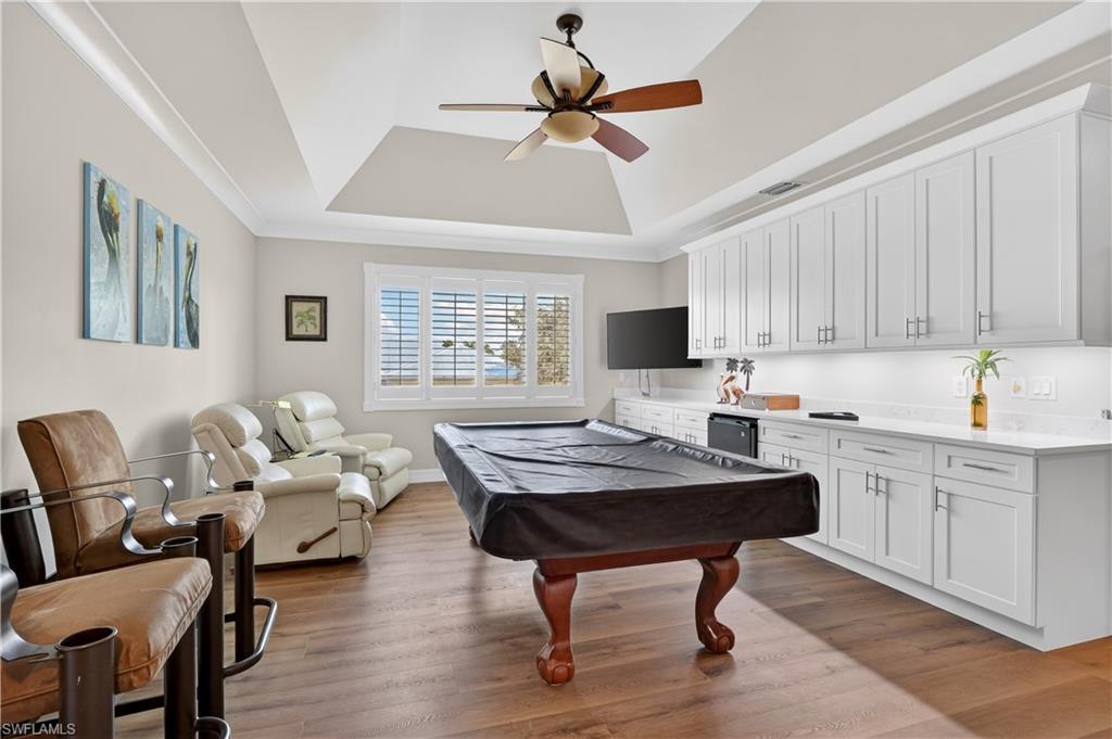 4060 SKYWAY DR 45