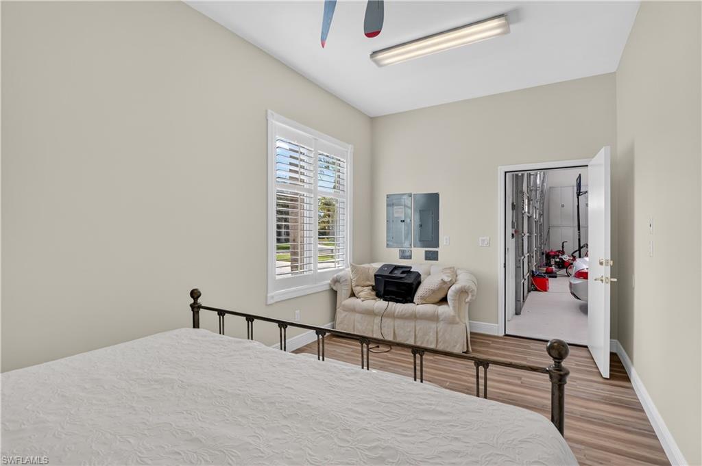 4060 SKYWAY DR 45