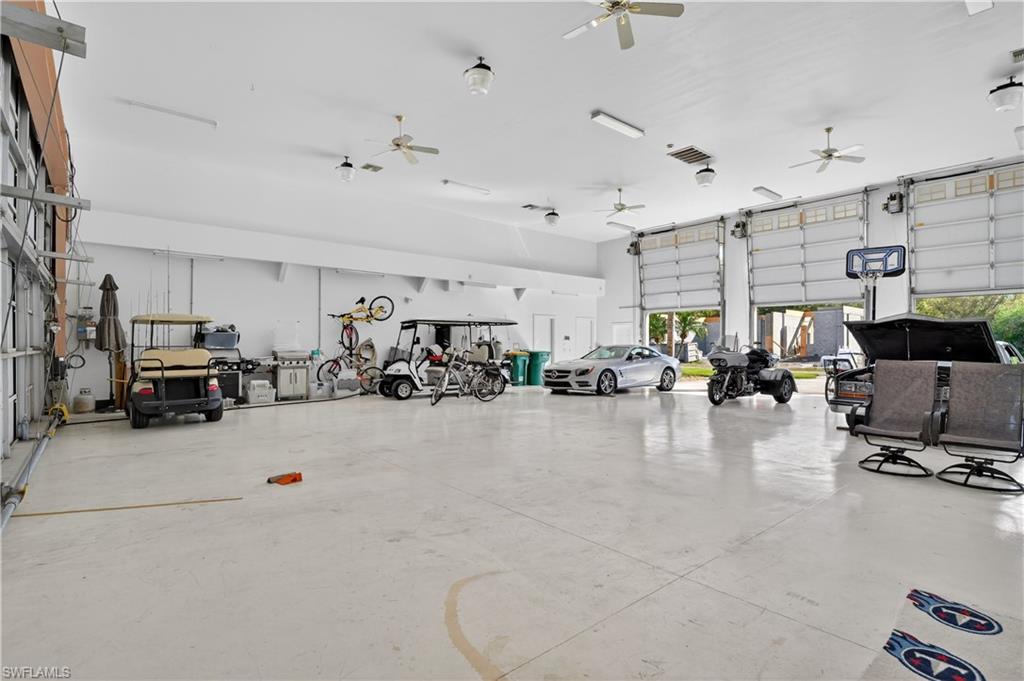 4060 SKYWAY DR 45