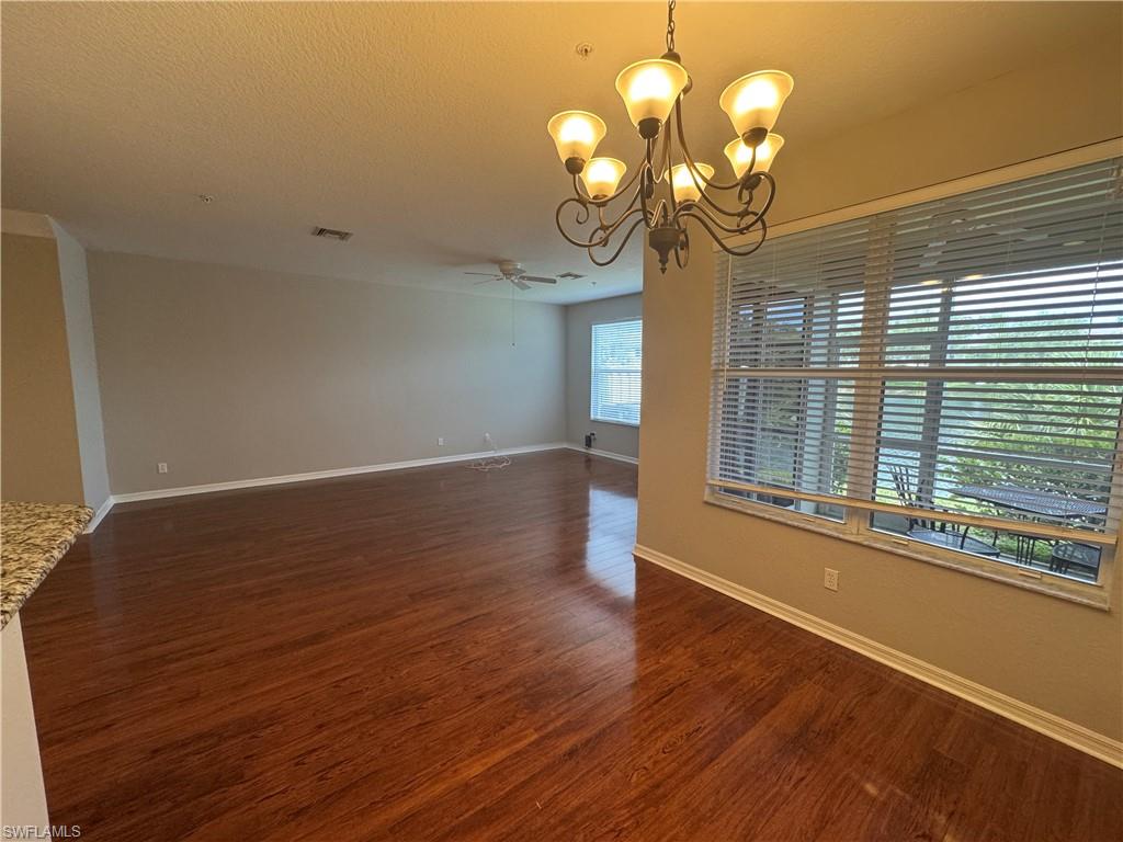 1410 Mariposa CIR 105