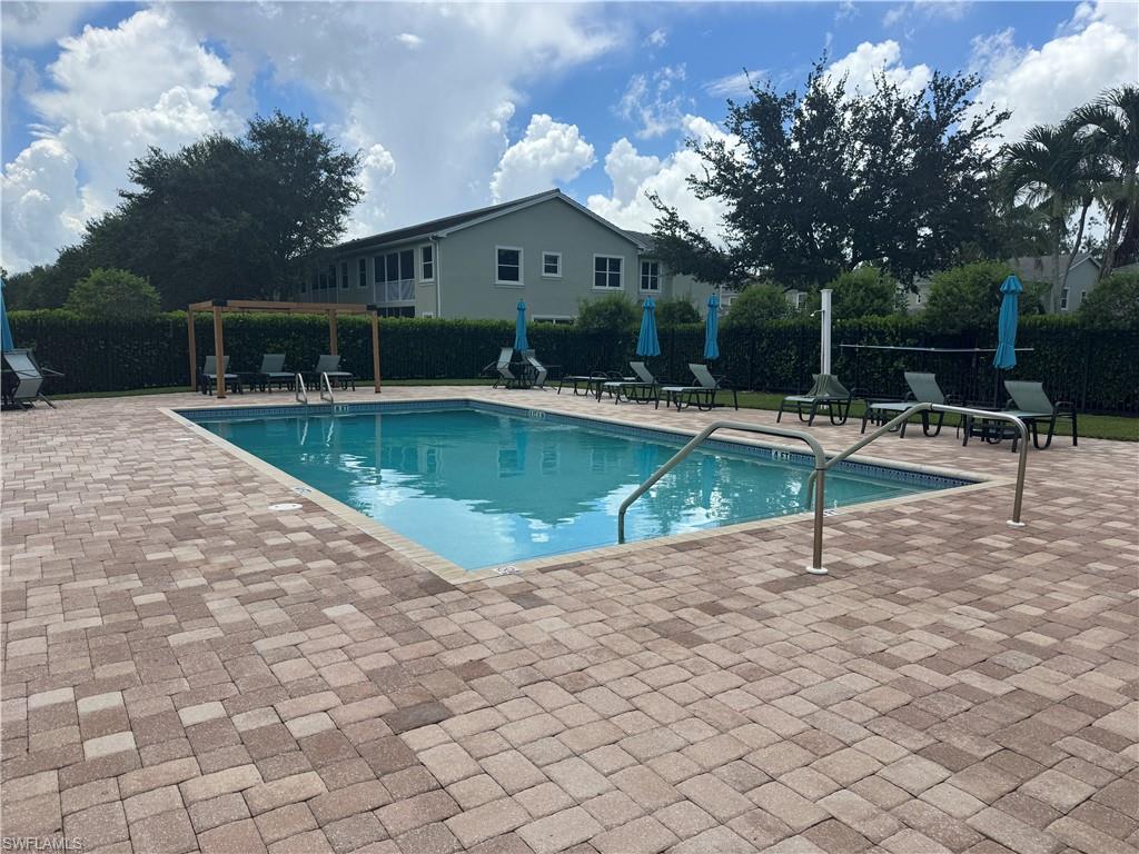 1410 Mariposa CIR 105