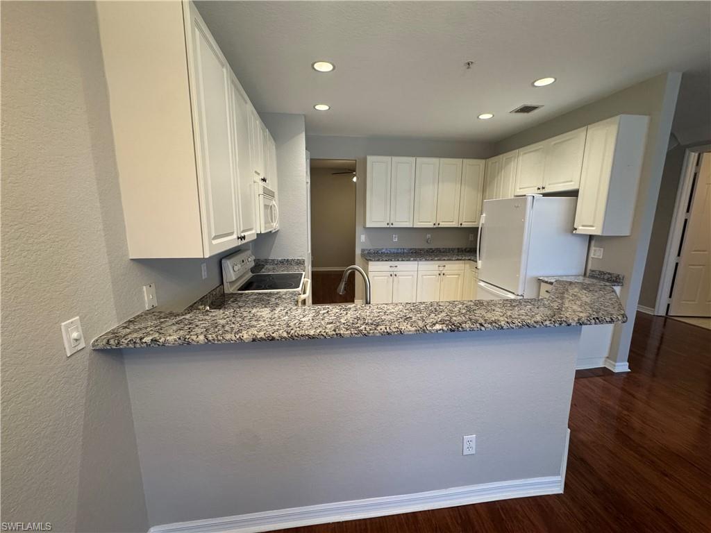 1410 Mariposa CIR 105