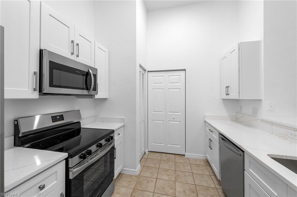 27123 Matheson AVE 206
