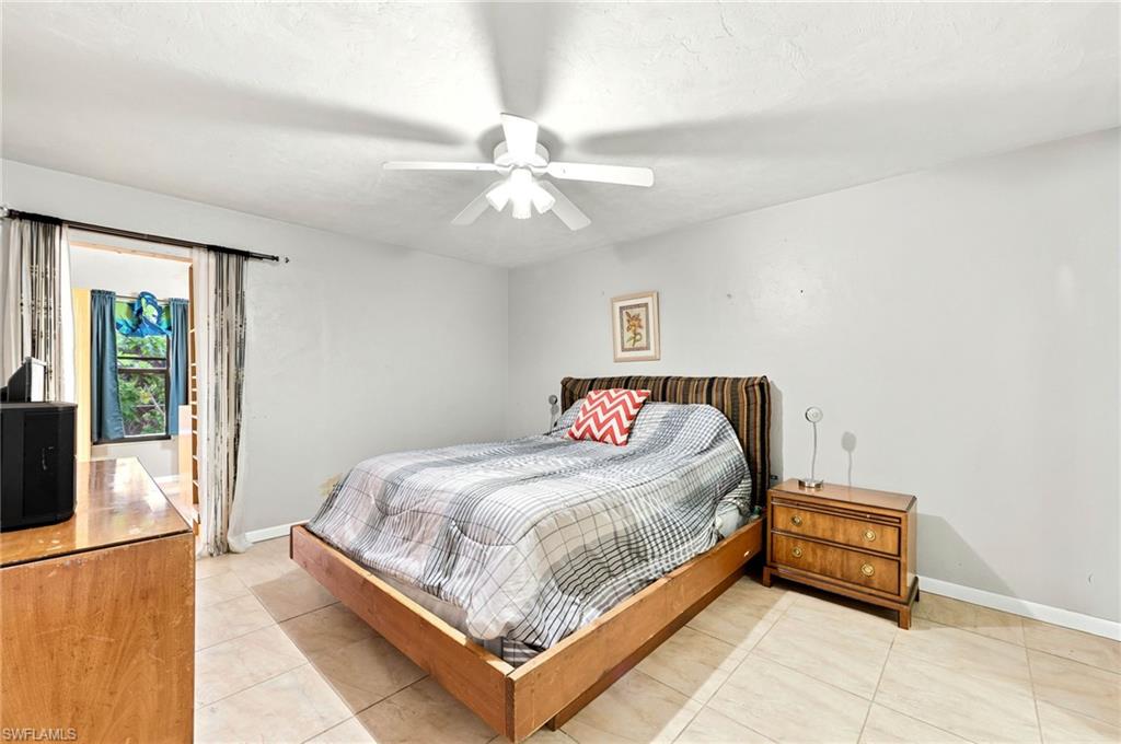 2315 54th TER SW