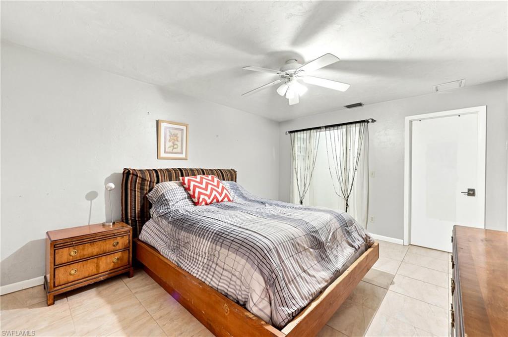 2315 54th TER SW