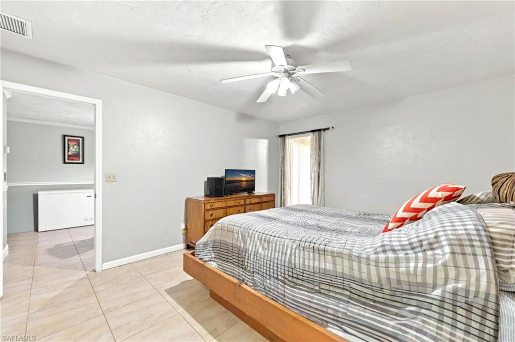 2315 54th TER SW