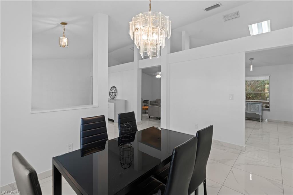 7780 Scarlet CT