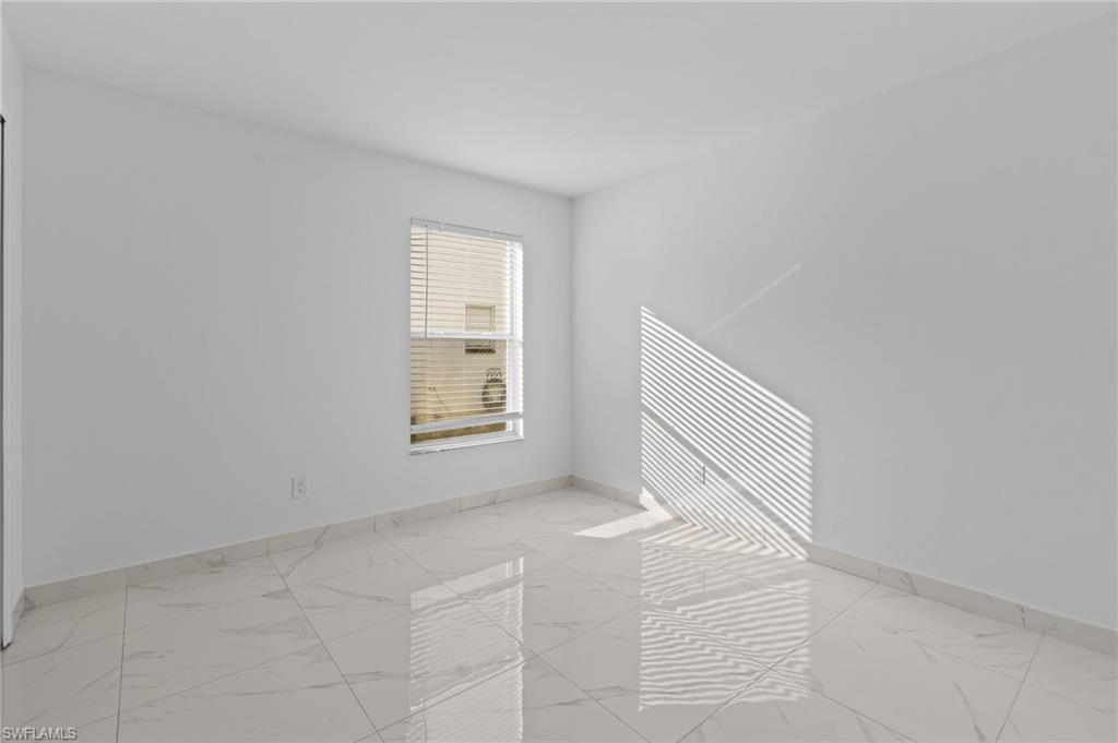 7780 Scarlet CT