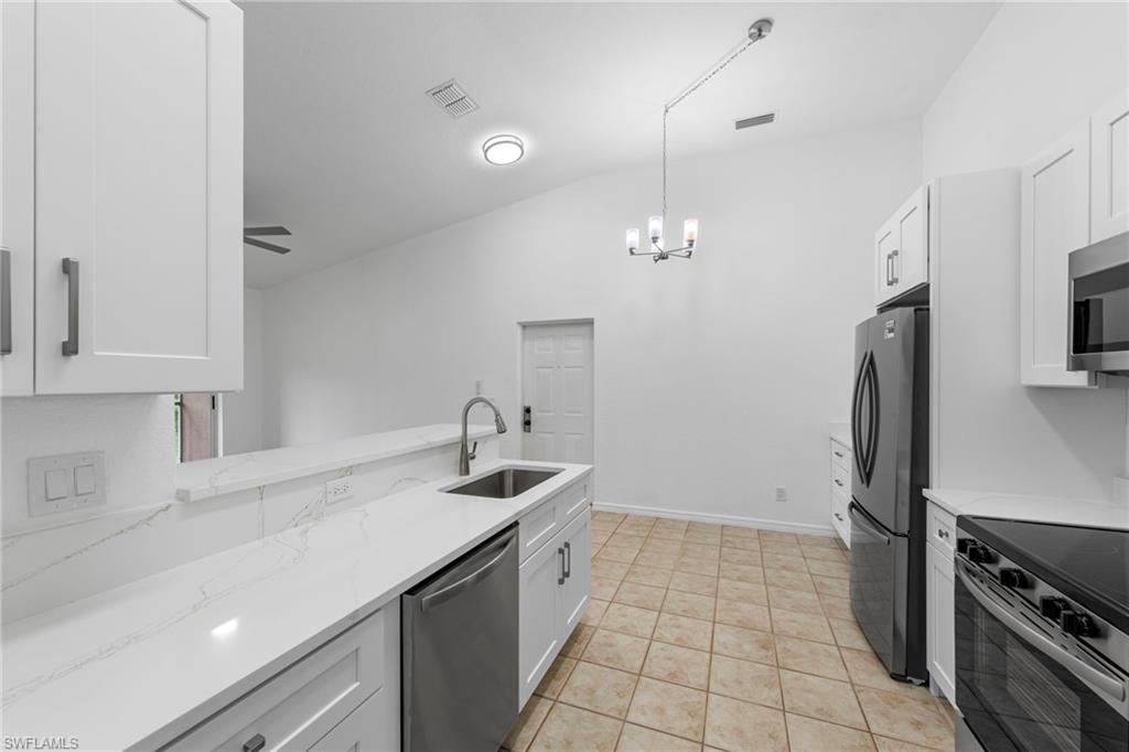 27123 Matheson AVE 206