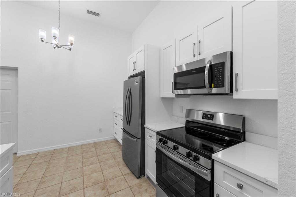 27123 Matheson AVE 206