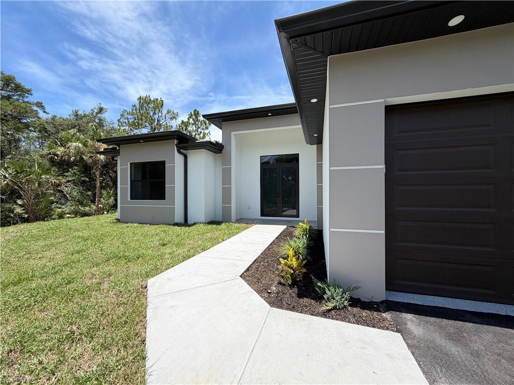3257 Desoto Blvd S