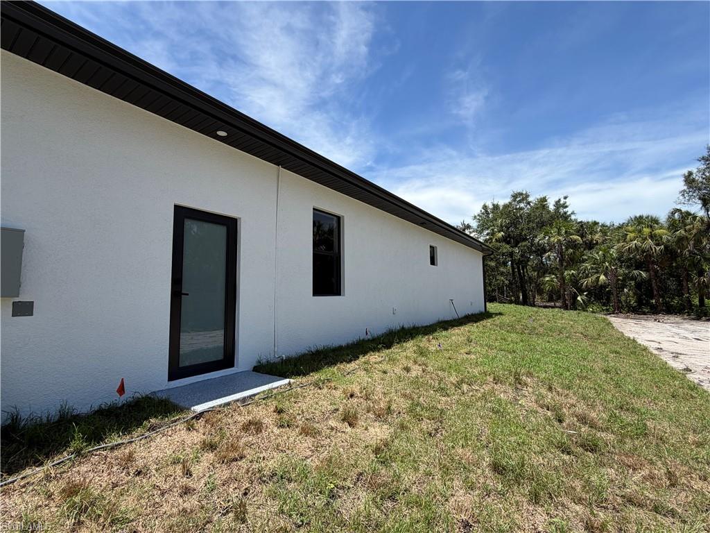 3257 Desoto Blvd S