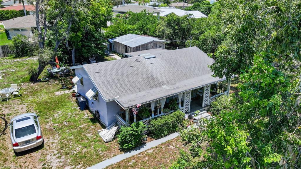 9044 Somerset LN