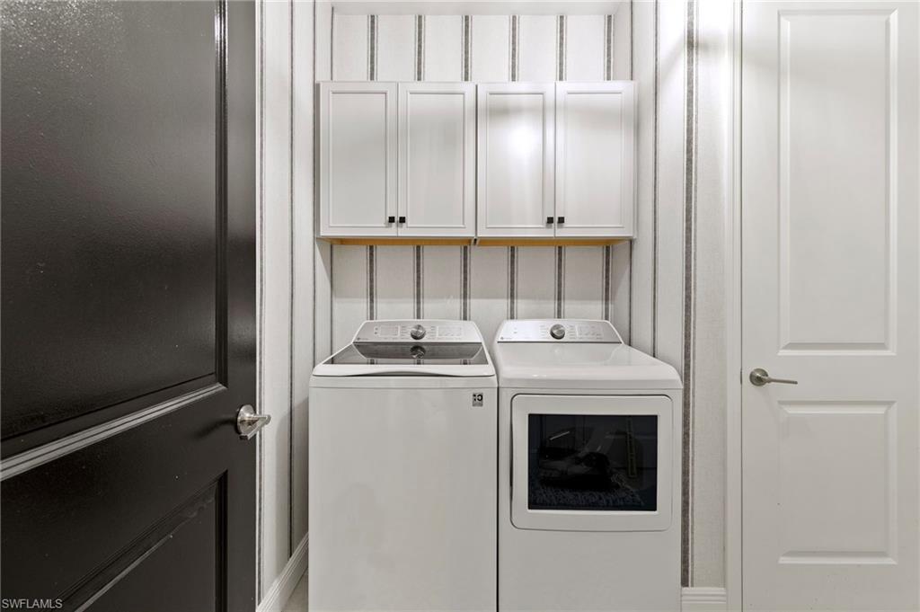 2567 Seychelles DR 207