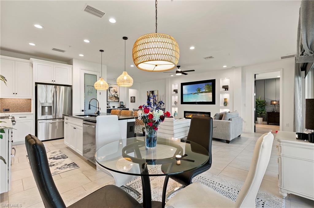 2567 Seychelles DR 207