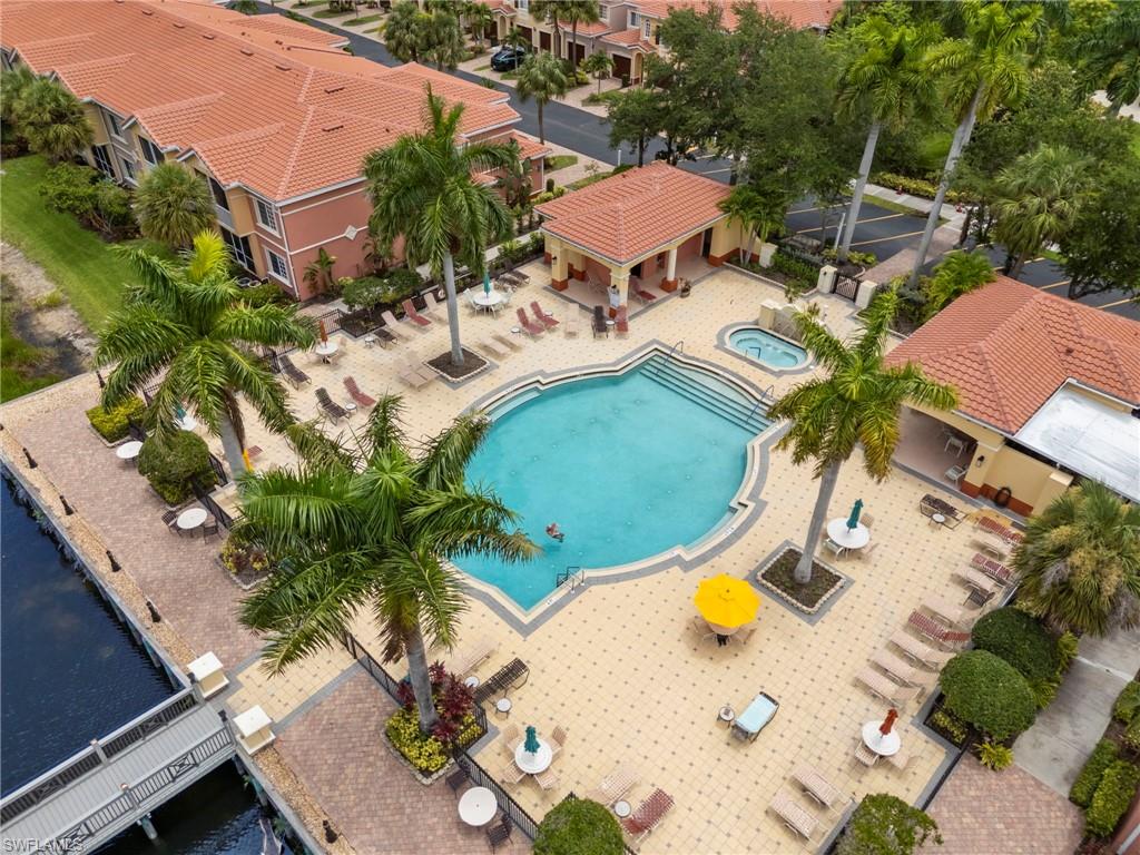 10009 Villagio Gardens LN 203