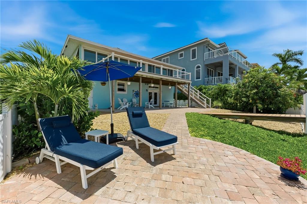 23 Pelican ST
