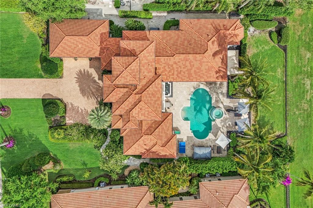 2558 Escada CT