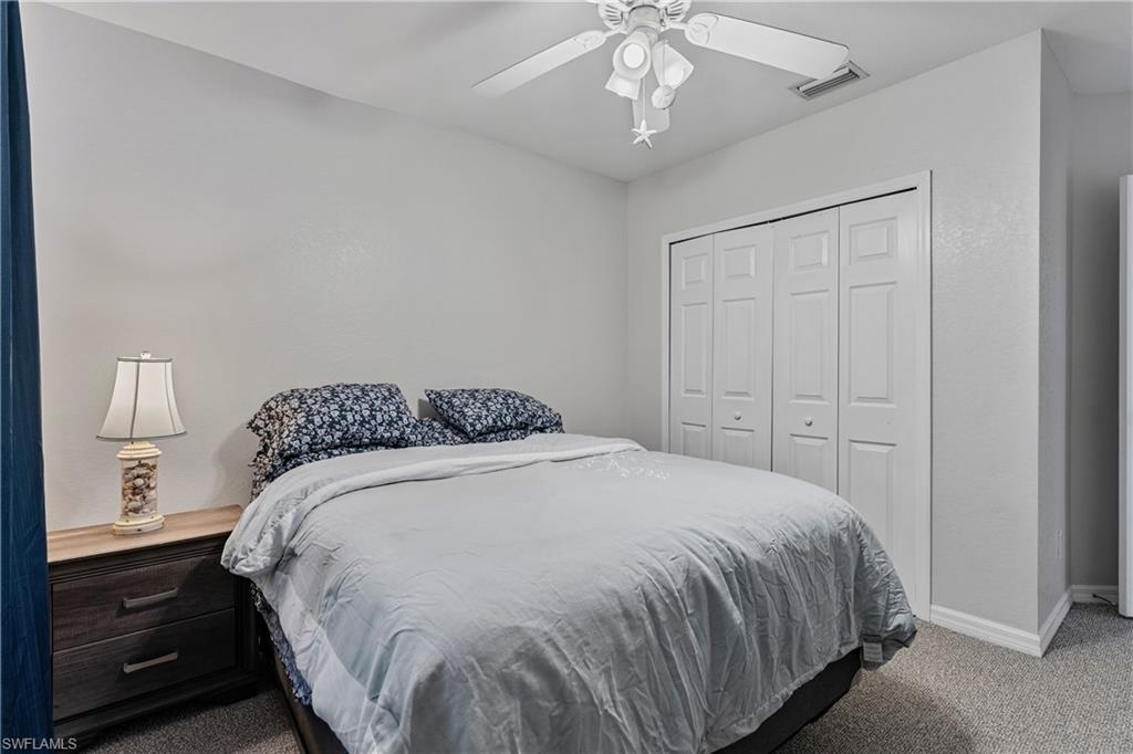 9544 Roundstone CIR