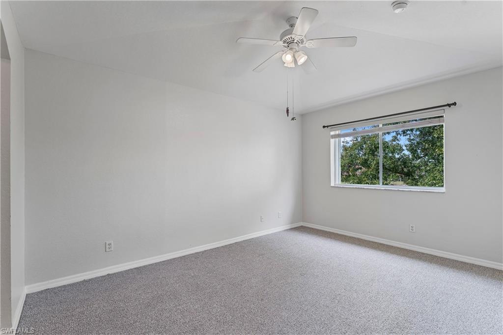 9544 Roundstone CIR