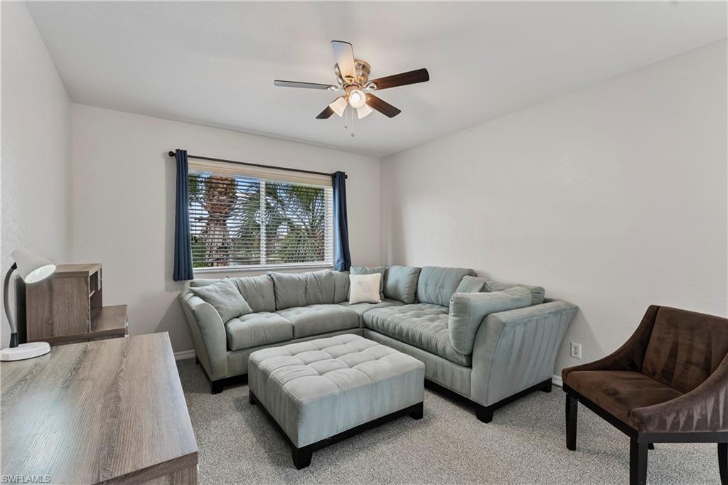 9544 Roundstone CIR
