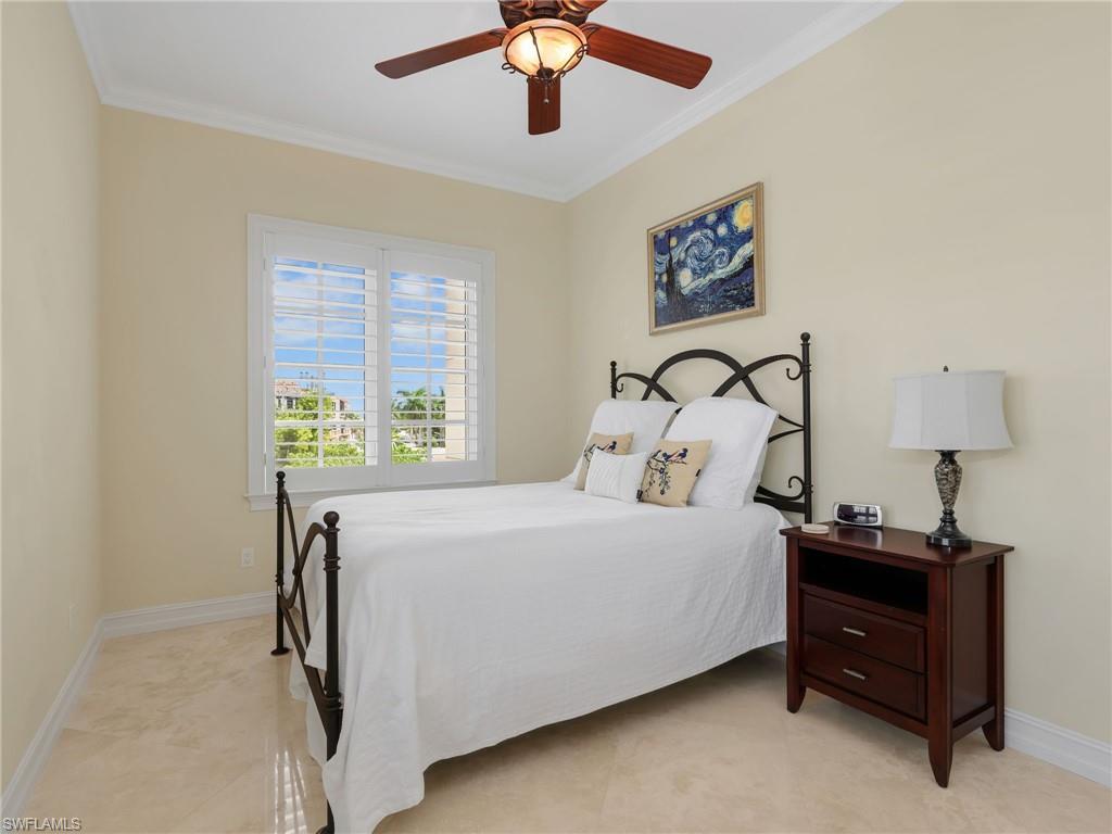 625 6th AVE S B301