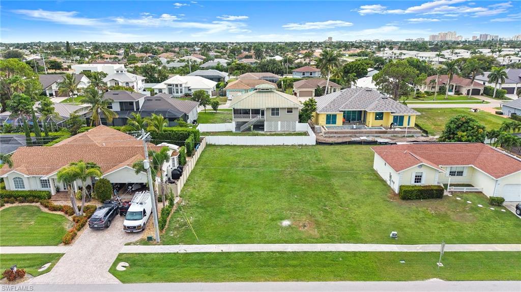 1437 Bermuda RD