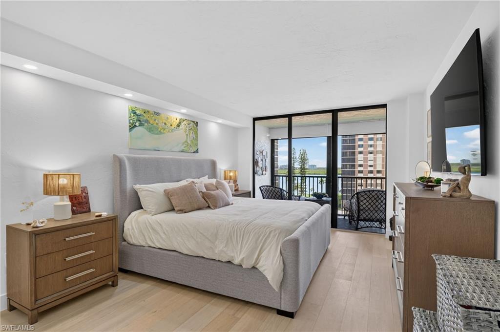11 Bluebill AVE 606