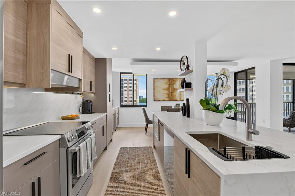 11 Bluebill AVE 606