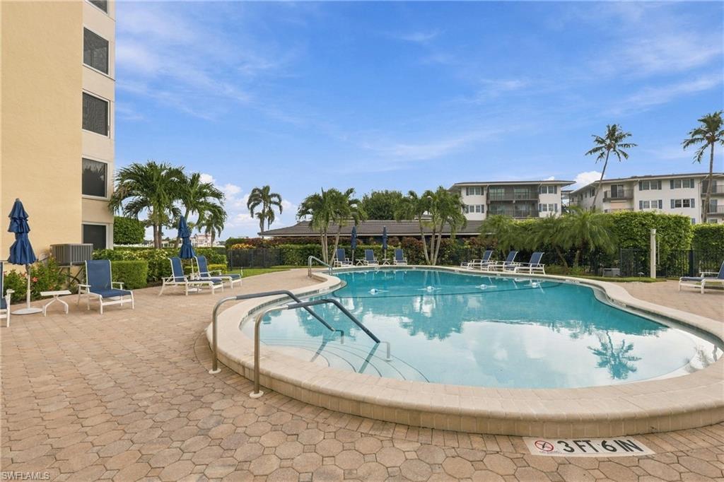 3410 Gulf Shore BLVD N 304