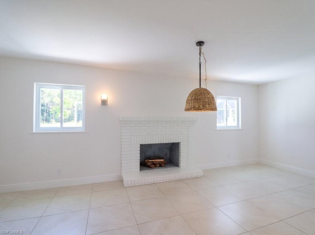 5332 Myrtle LN