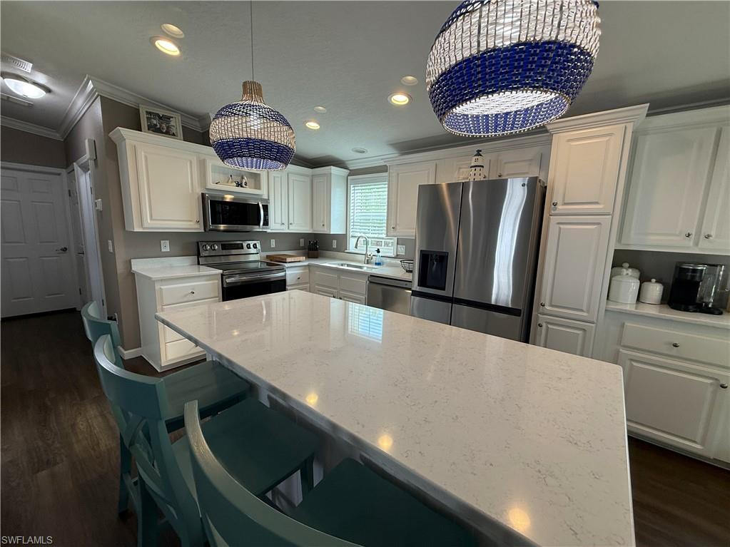 1626 Diamond Lake CIR