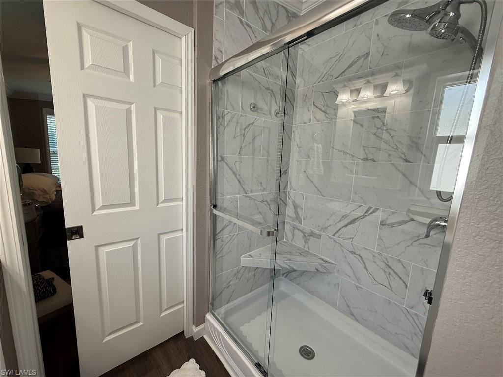 1626 Diamond Lake CIR